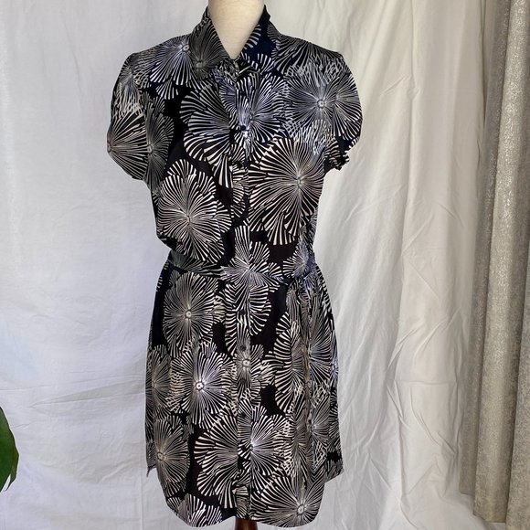 Apt. 9 Dresses & Skirts - Apt. 9 Abstract Floral Shirt Dress, L